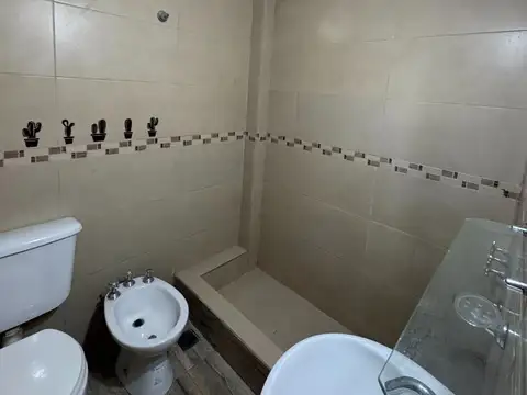 Departamento en Alquiler en Banfield, $ 599.900
