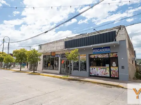 Casa en venta - 3 Dormitorios 3 Baños - 1.493Mts2 - Tanti