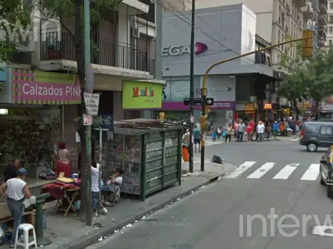 Muy buen local de 2 plantas en excelente ubicación. Apto todo destino.- Once