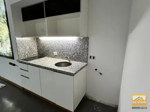 Departamento tipo Loft -  Venta-  Zeballos al 100- Pileta y Quincho- Apto Credito-