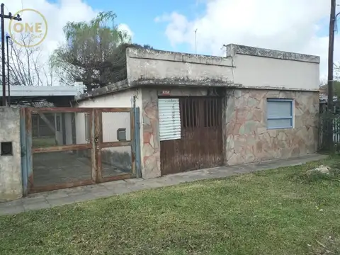 Calle 42 y 218