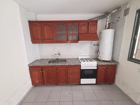 DPTO 3 DORMITORIOS Y COCHERA PLANTA ALTA