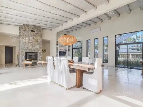 Casa en Venta en La Barra, USD 1.000.000