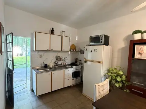 VENTA CASA 2 DORMITORIOS - ZONA ESTE