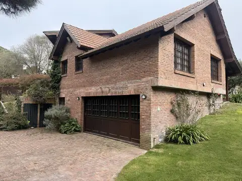 Casa en Venta en Pinamar, USD 550.000