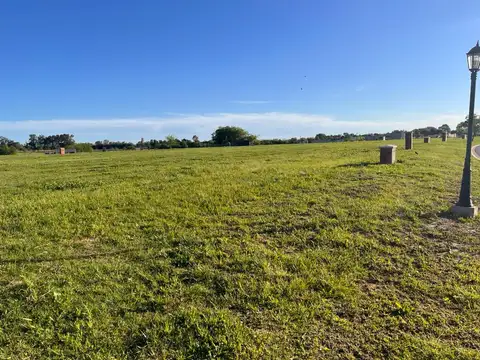 Terreno en Venta en San Sebastian, USD 10.000