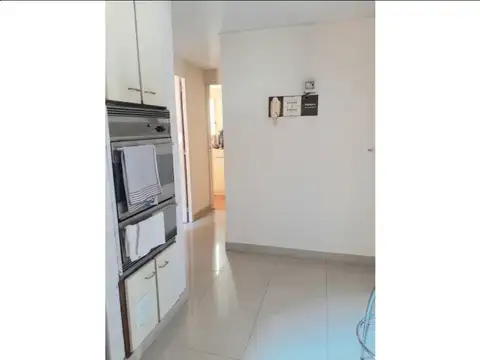 Beruti 3100, Piso 5