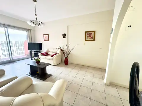 VENTA DEPTO 3 AMB AL FRENTE C/BALCON-CENTRO