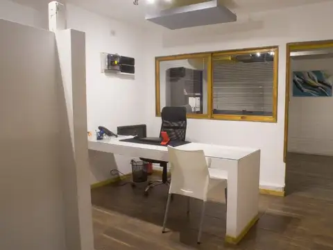 GALPON  OFICINAS CON CASA VENTA LANUS APTO CREDITO