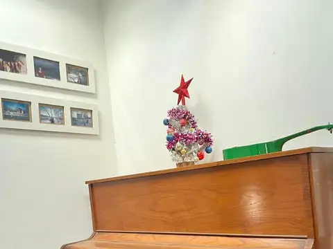 OPORTUNIDAD Enorme Casa 8 Amb A Restaurar Est. La Macarena