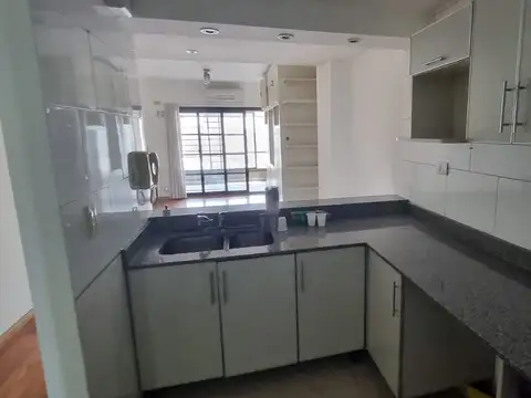 Departamento en Alquiler en San Cristobal, $ 800.000