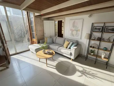 VENTA PH 3 AMB LUMINOSO CON TERRAZA A REFACCIONAR