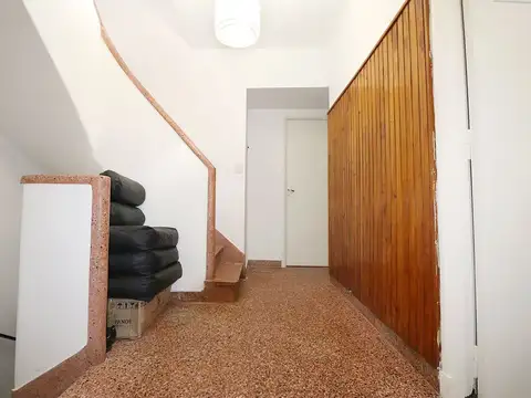 Depto Tipo Casa 3 ambientes con 1 baño