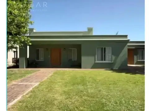 Venta Casa - Barrio Los Alcanfores - Pilar