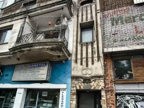 Corrientes 6200, Piso PB