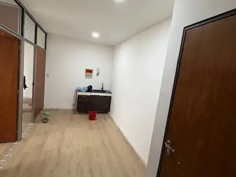Oficina en Alquiler en Tribunales, $ 400.000