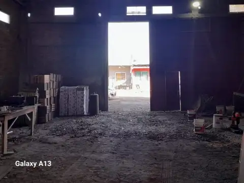 Galpon en Venta en Villa Vatteone, USD 53.000