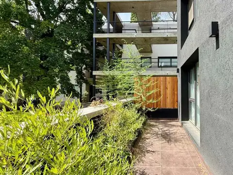 Departamento en Alquiler con 2 cocheras