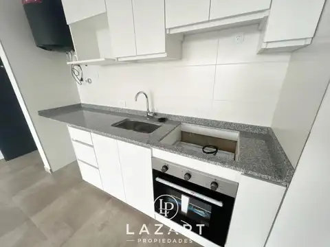 Departamento en Alquiler en Caseros, $ 620.000