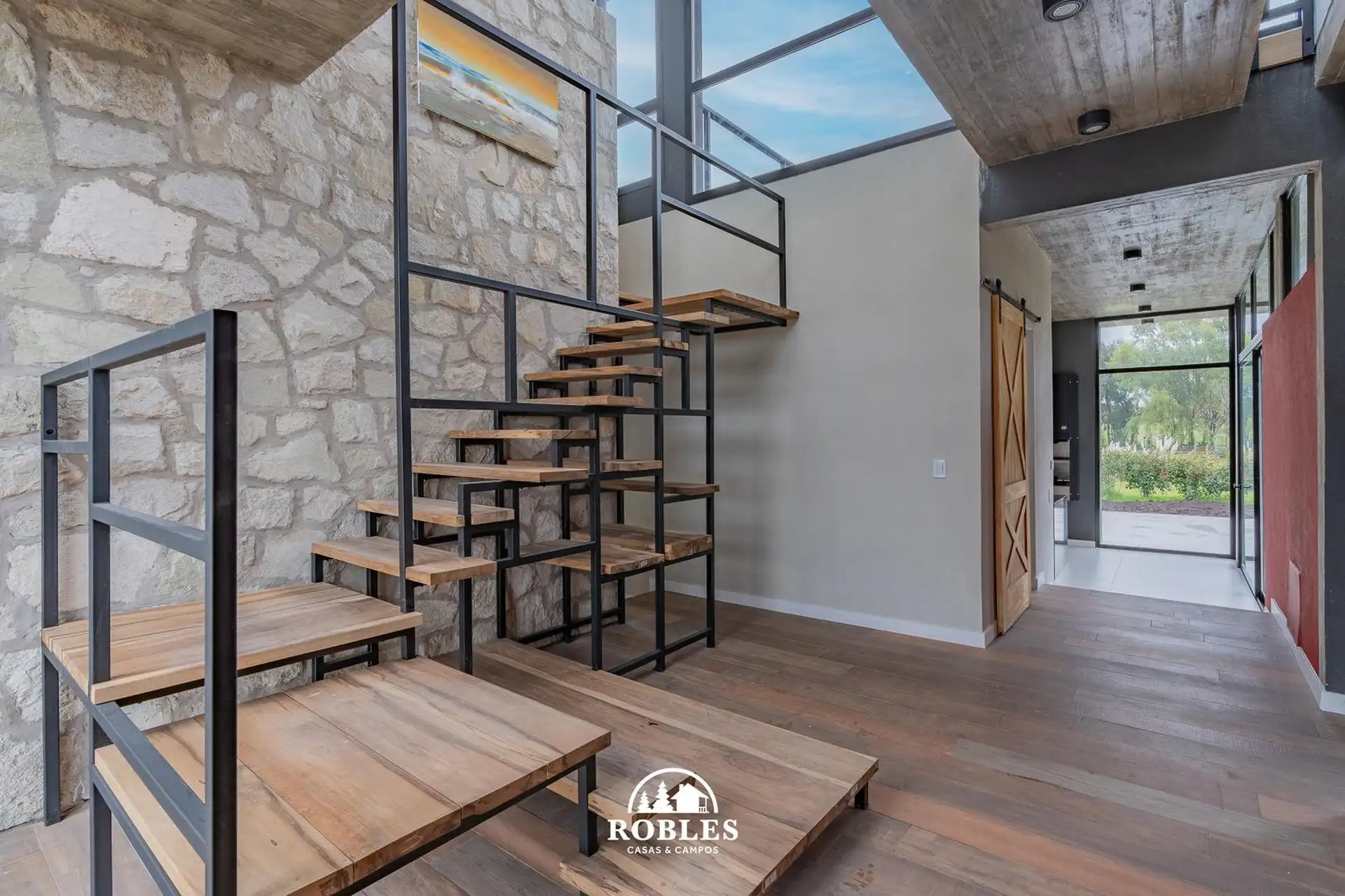 Casa estilo moderno en el barrio privado Arenas del Sur