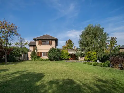 Venta Casa, Barrio Cerrado Las Acacias, Muñiz. 7 ambientes