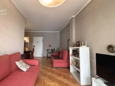 Departamento de 4 ambientes en venta en Caballito con baulera y dos cocheras.