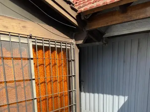 Casa en Venta con 8 cocheras