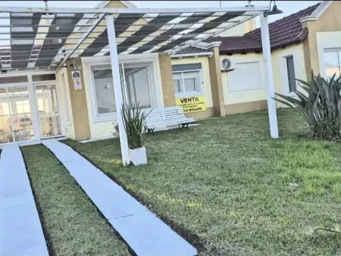 Quinta en Venta de 2 dormitorios