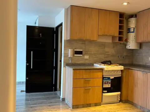 Depto Tipo Casa en Venta en José León Suárez, USD 59.000