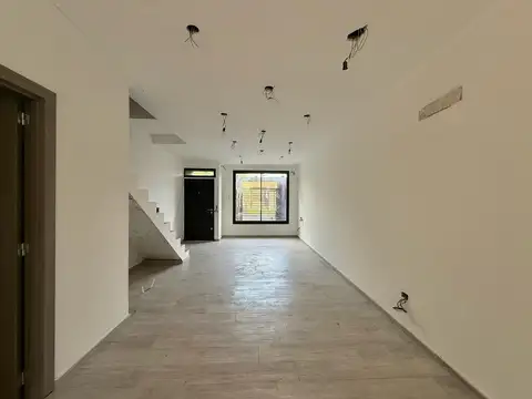 VENTA DUPLEX 4 AMB A ESTRENAR - ITUZAINGO NORTE