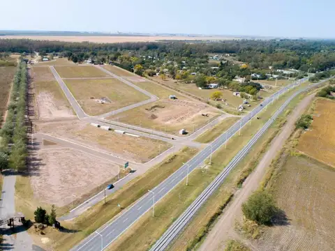 Terreno en Venta en Oliveros, USD 14.000