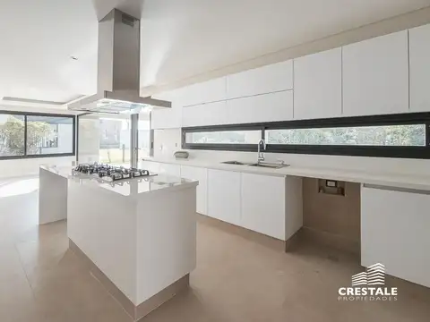 Casa en Venta al Oeste