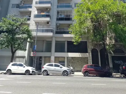 Independencia 2600, Piso 1