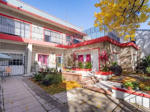 VENTA CASA 5 AMB CON COCH VILLA DEVOTO PERMUTA