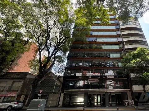 Departamento en Alquiler con 2 cocheras