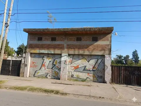 Venta lote 1.108 m² con galpón 450 m² | Moreno | Potencial comercial e industrial