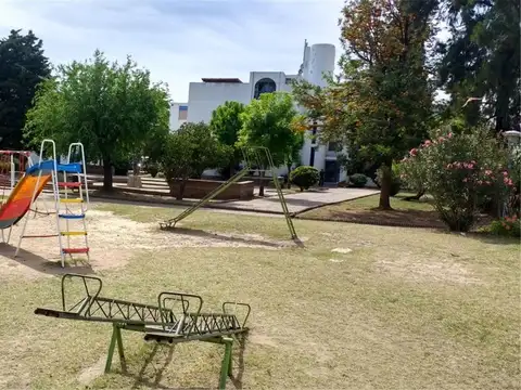 Departamento en Alquiler en Las Palmas, $ 400.000