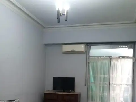 Departamento en venta - 2 Dormitorios 2 Baños - Monserrat