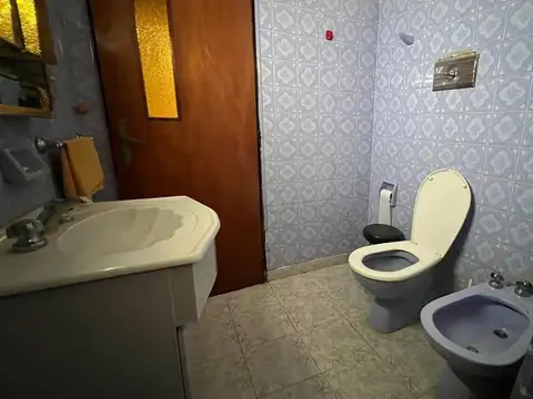 Depto Tipo Casa en Venta con 1 cocheras