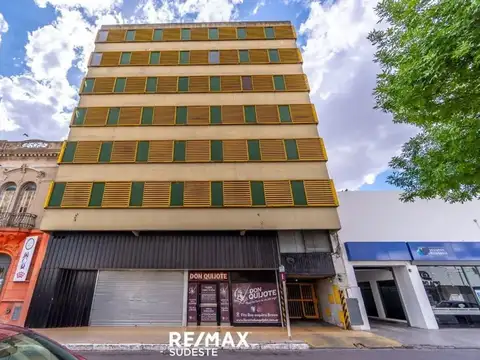 VENTA COCHERA FITZ ROY 75
