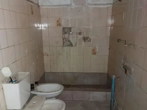 Local - Venta - Argentina, José C Paz - Avda. Presidente Peron 4151