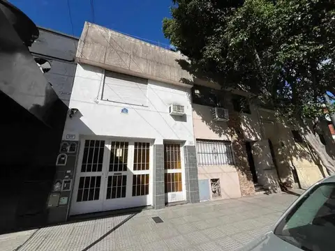 Cervantes 800, Piso 1°