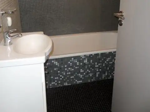 Departamento en Alquiler en Chacarita, $ 450.000