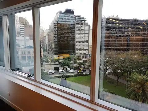 Edificio torre en Catalinas ex Torre Consultatio Planta de 770 m2 8 cocheras Piso técnico Amoblada