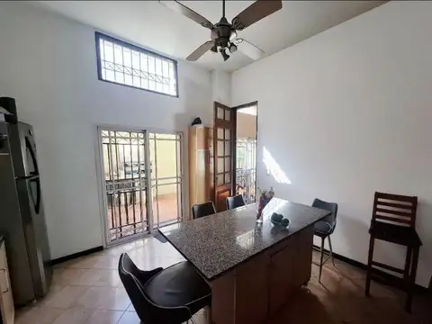 Depto Tipo Casa en Venta de 3 dormitorios