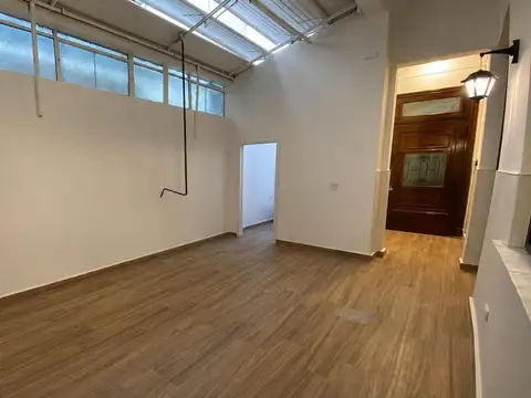Departamento en venta 4 ambientes en Recoleta - Reciclado a nuevo- Apto credito Apto profesional.