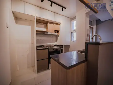BAJÓ DE PRECIO! Departamento 2 ambientes reciclado en Villa Devoto, ÚNICO 
