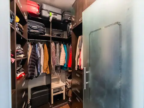Depto Tipo Casa en Venta en Avellaneda, USD 199.000