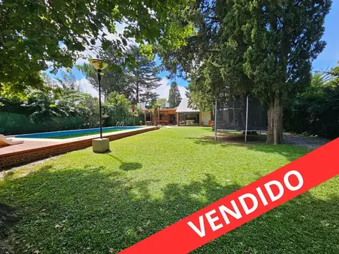Casa Quinta en Venta. OPORTUNIDAD!