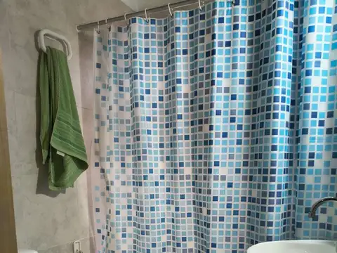 Venta Casa Esquina Jesús Nazareno - Guaymallen